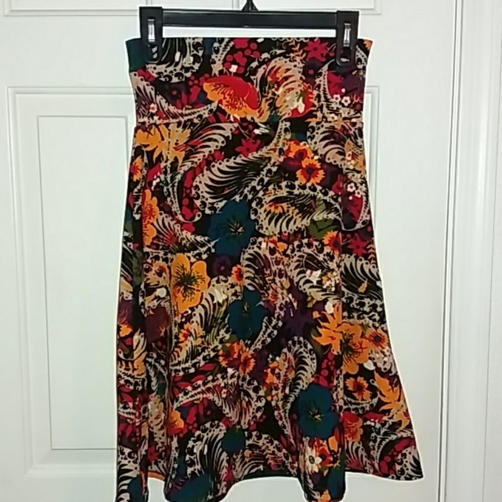 LuLaRoe skirt